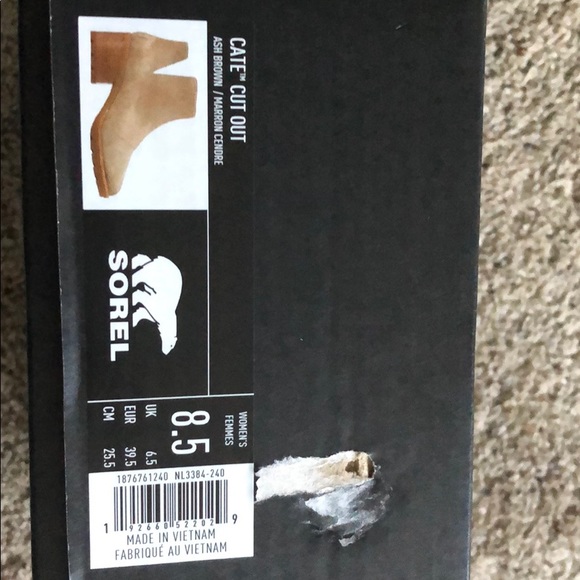 Cate Cut Out Sorel Booties - Picture 5 of 5